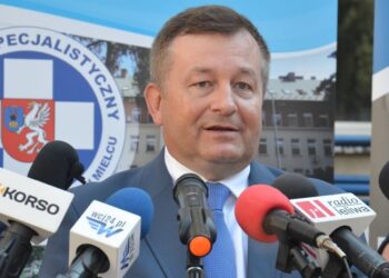 Rozmowa Tomasza Łępy  z dyrektorem Szpitala Specjalistycznego w Mielcu, Jarosławem Kolendo.