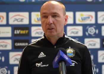 Mielec:  Pogoń Szczecin na Solskiego 1