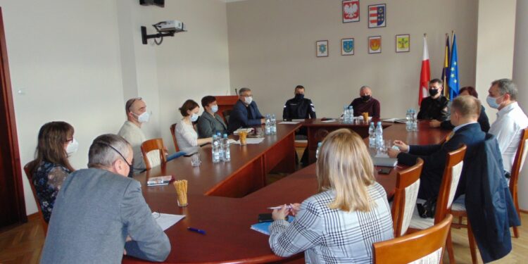 Tarnobrzeg. W powiecie o sytuacji na Ukrainie