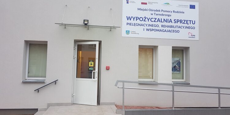 Tarnobrzeg. Tu bezpłatnie wypożyczysz sprzęt rehabilitacyjny.