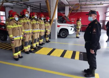 Tarnobrzeg. Mniej pożarów i miejscowych zagrożeń. Strażacy podsumowali miniony rok.