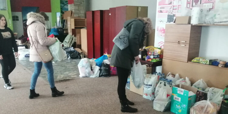 Stalowa Wola: Pomoc dla uchodźców i apel prezydenta