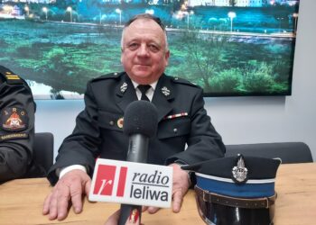 Sandomierz: Powiat wesprze zakup samochodu dla strażaków ochotników z Łoniowa.