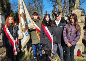 Sandomierz: Brakuje patriotycznego wychowania młodzieży.