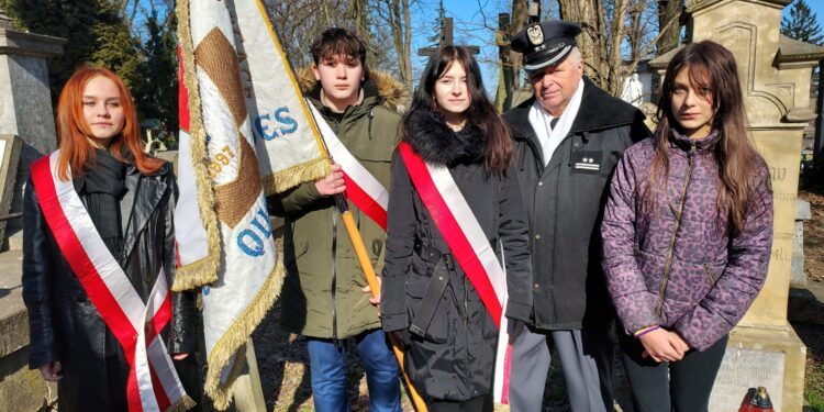 Sandomierz: Brakuje patriotycznego wychowania młodzieży.