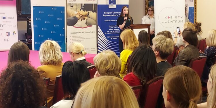 Sandomierz: Spotkanie kobiet w cieniu wojny.