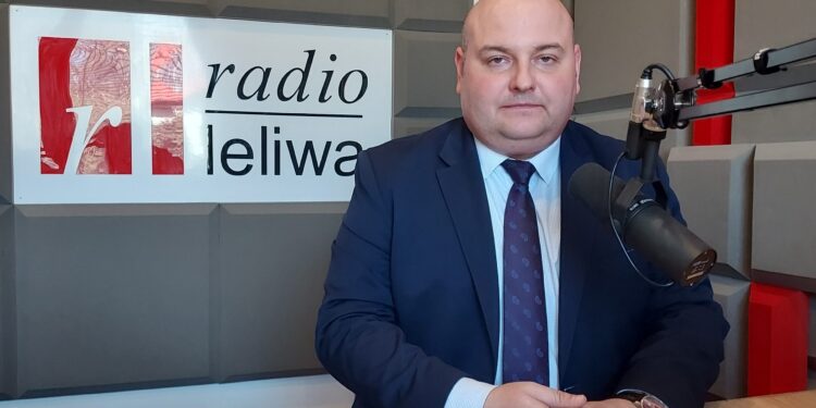 Opatów: Rolnik, który wypala trawy, może stracić dopłaty.