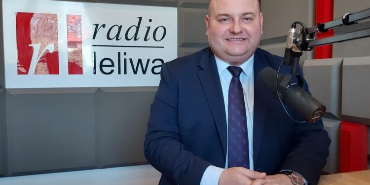 Opatów: Rolnicy składają wnioski o dopłaty bezpośrednie i obszarowe.