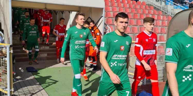 Sandomierz: Wisła Sandomierz 0-1 Wisłoka Dębica.