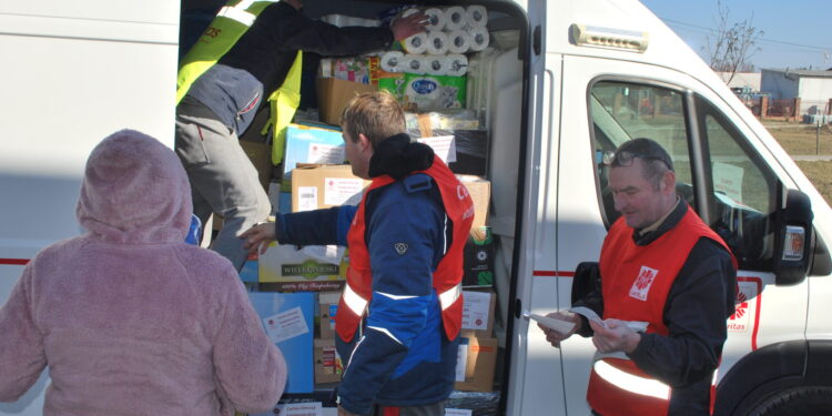 Sandomierz: W niedzielę wyjazd drugiego transportu konwoju humanitarnego Caritas Diecezji Sandomierskiej.