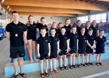 Połaniec. Kolejne sukcesy połanieckich pływaków w Małej Lidze