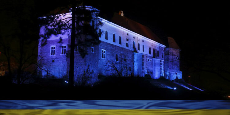 Sandomierz: Muzeum Zamkowe wychodzi naprzeciw imigrantom z Ukrainy.