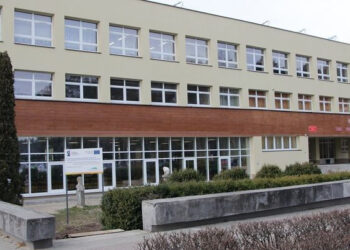 Stalowa Wola: Firma z Jeżowego wykona modernizację sali sportowej w CEZ