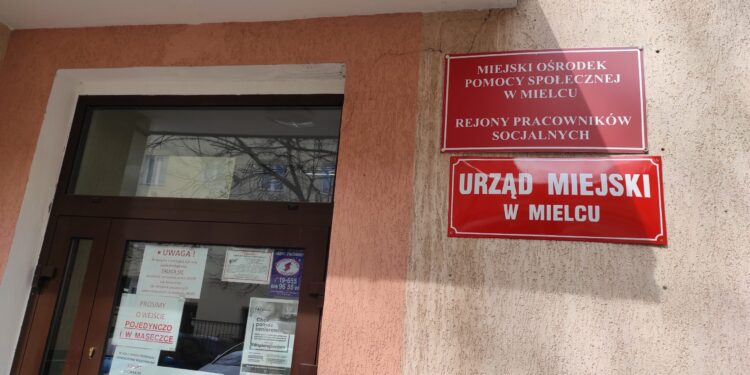 Mielec:  Duże zainteresowanie jednorazowym świadczeniem