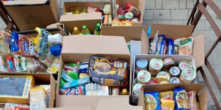 Tarnobrzeg. Szybka zbiórka. Artykuły trafią na Ukrainę.