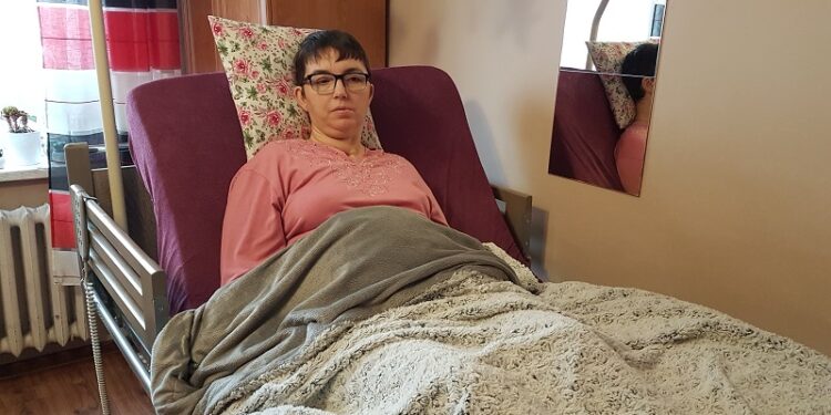 Katarzyna Zych, od kilkunastu lat  sparaliżowana tarnobrzeżanka