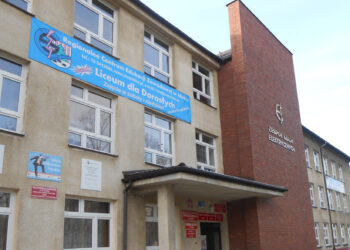 Nisko: Mniej niż połowa uczniów z Ukrainy powróciła do niżańskiego 'Elektryka’