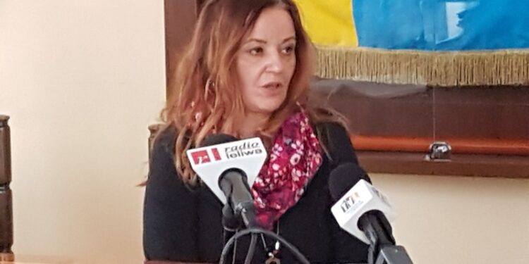 Tarnobrzeg. Psychologowie i psychoterapeuci deklarują chęć pomocy.