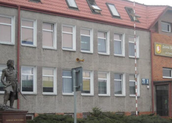 Stalowa Wola: Alarm bombowy w kolejnej szkole