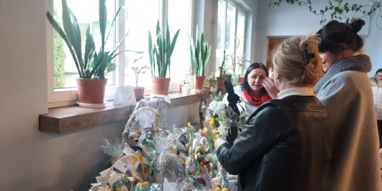 Sandomierz: Połączone siły sandomierskich szkół z pomocą Ukrainie.