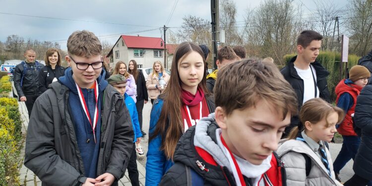 Słupcza, Dwikozy, Sandomierz: XVIII Marsz Szlakiem Puławiaków-Powstańców Styczniowych.