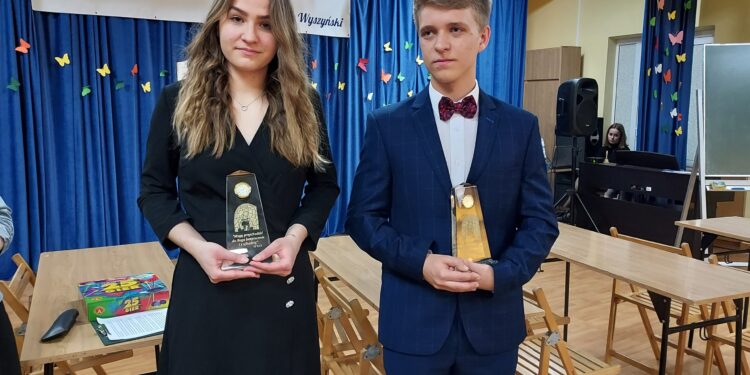 Sandomierz: Laur św. Jadwigi dla Karoliny Kwasek i Jakuba Chmiela.