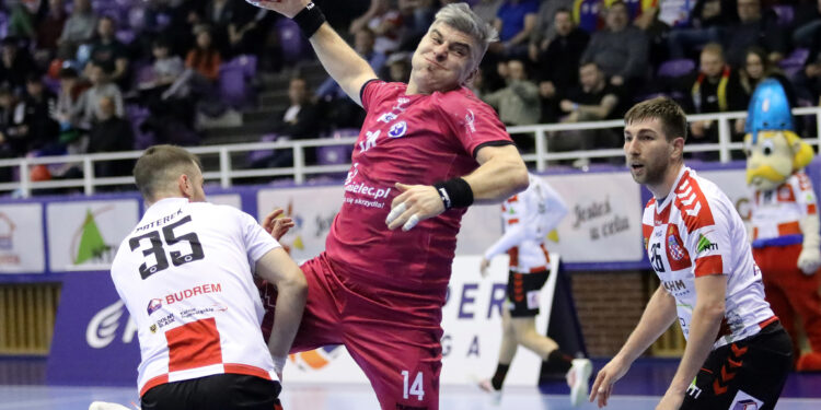 Mielec: Stal pękła w Głogowie