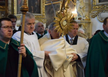 Sandomierz: Chrystus zmartwychwstał!