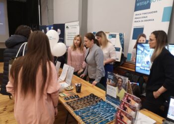 Gorzyce. Oferty pracy i edukacji na targach