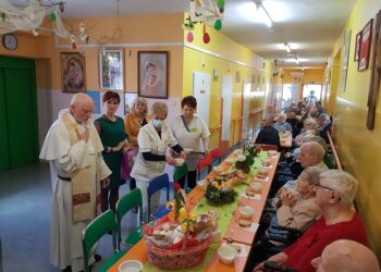 Tarnobrzeg.  Uroczyste śniadanie wielkanocne. Pierwsze po dwóch latach przerwy.