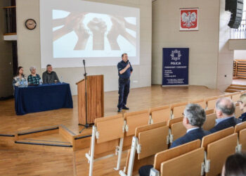 Stalowa Wola: Otwarci i odpowiedzialni czyli o relacjach z uchodźcami z Ukrainy