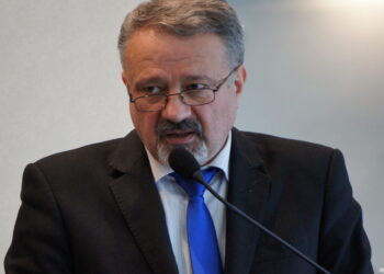 Mielec: Pożegnania  maturzystów