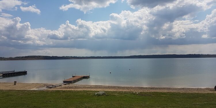 Tarnobrzeg. Sezon nad Jeziorem Tarnobrzeskim od 1 maja.
