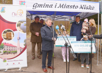 Nisko: Blisko 2 miliony złotych na rozbudowę drogi Jana z Lasów Państwowych