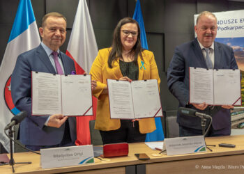 Region: Większe pieniądze dla Podkarpacia.