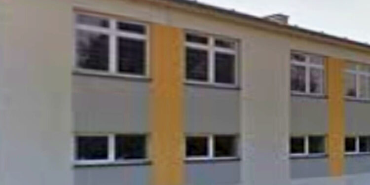 Nowosielec: Szkoła do rozbudowy