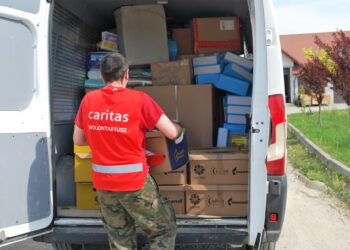 Sandomierz: Dziewiąty transport z pomocą humanitarną dla Ukrainy od diecezji sandomierskiej.