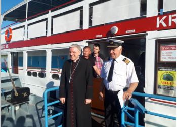 Sandomierz: W sobotę majówka na statku.