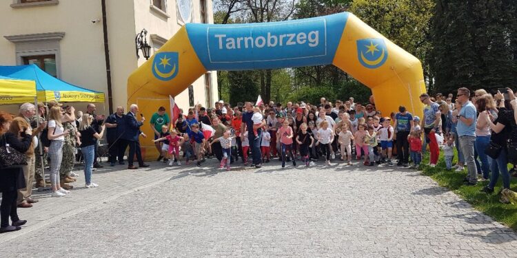 Tarnobrzeg. „Bieg dla Niepodległej. Konstytucja 3 maja”.