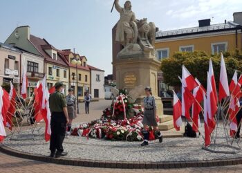 Tarnobrzeg. Obchody Święta Konstytucji 3 Maja.