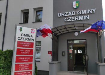 Czermin:  Termomodernizacja i  wymiana źródła ciepła