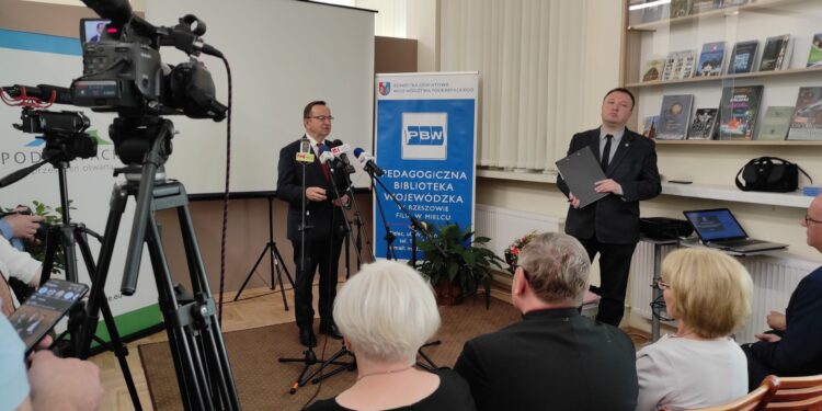 Mielec: Nowe miejsce dla biblioteki.