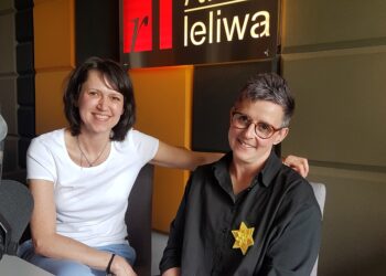 Tarnobrzeg. Polsko-ukraiński Dzień Matki. Widowisko na miejskim stadionie.