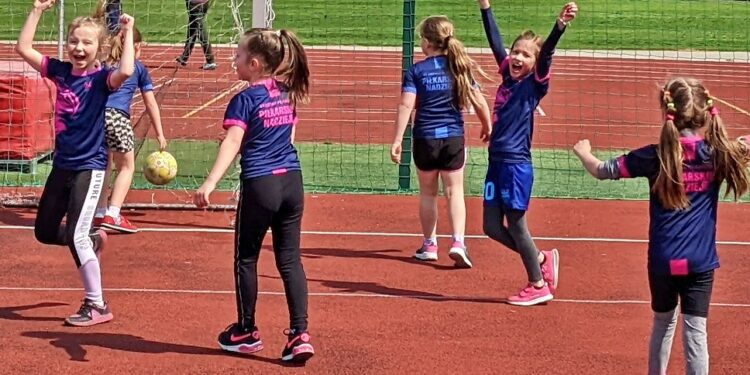 Mielec: Piłka nożna nie tylko dla dziewcząt…