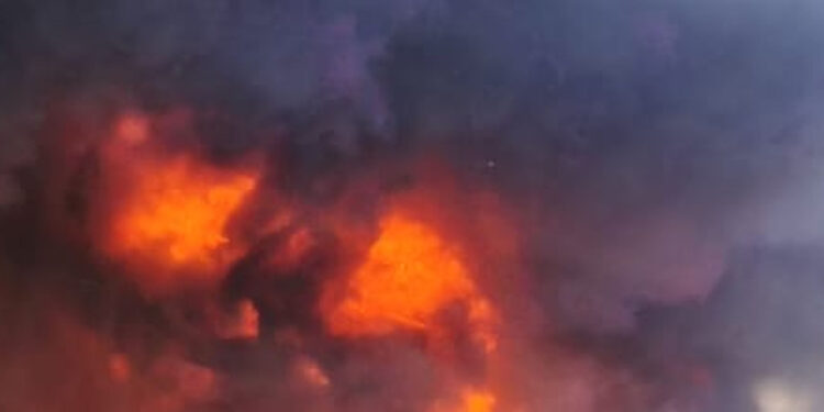 Kłyżów: Pożar przybudówki nad ranem