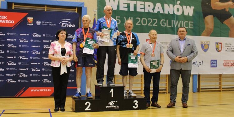 Tarnobrzeg. Osiemdziesięciolatek dwukrotnie na podium.