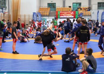 Staszów: Mistrzostwa Polski młodzików KZ LZS w zapasach w stylu wolnym.