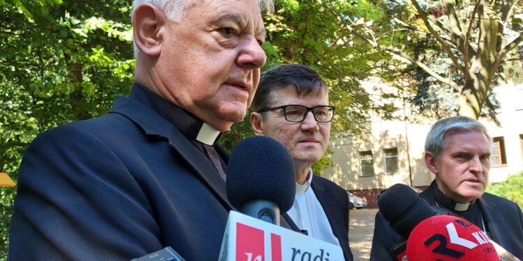 Sandomierz: Wizyta kardynała Gerharda Müllera.