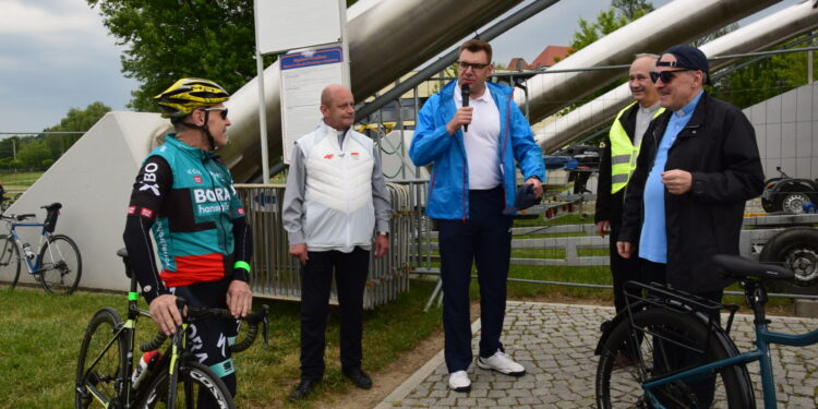 Sandomierz: Rajdem rowerowym czczą pamięć Papieża Polaka.