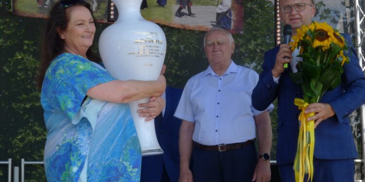 Ossolin. Kryształowe Berło dla Anny Dymnej